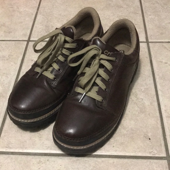 crocs walking shoes mens